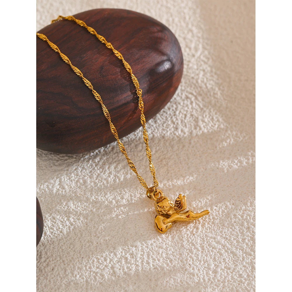 Alya Necklace