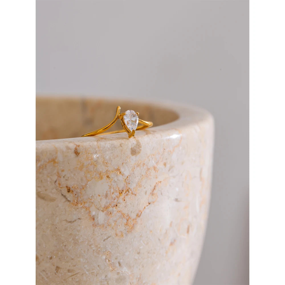 Una Ring