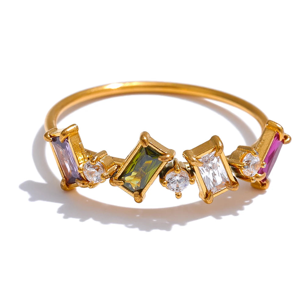 Mia Ring