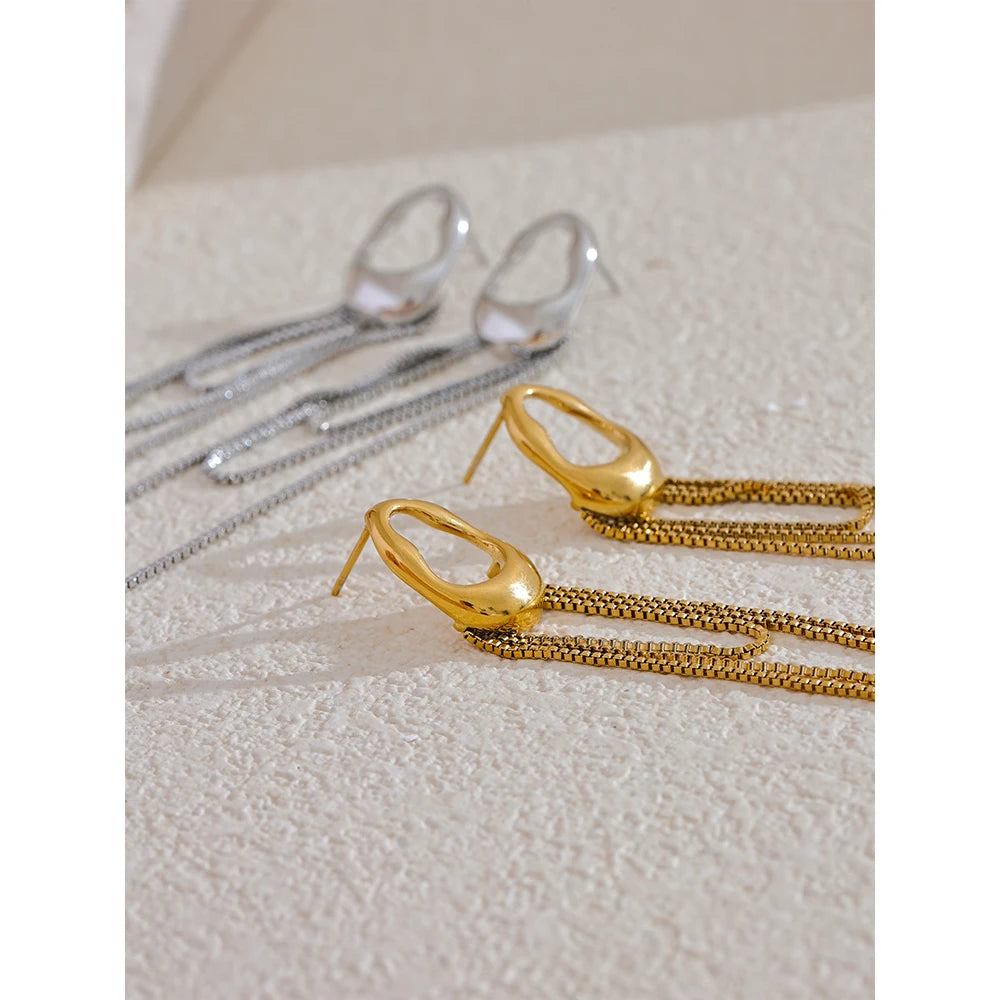 Clara Earrings