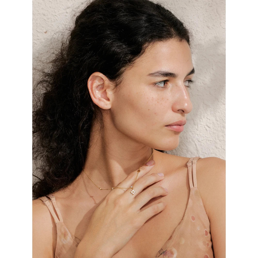 Ami Necklace