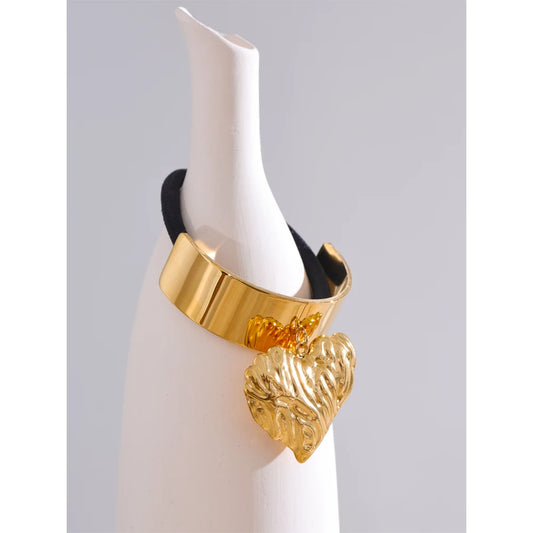 Amor Hairpiece 