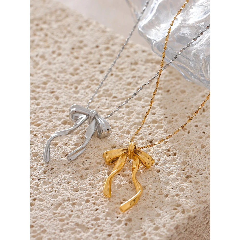 Lina Necklace