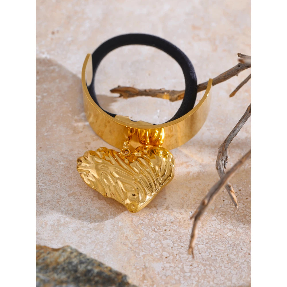 Amor Hairpiece 