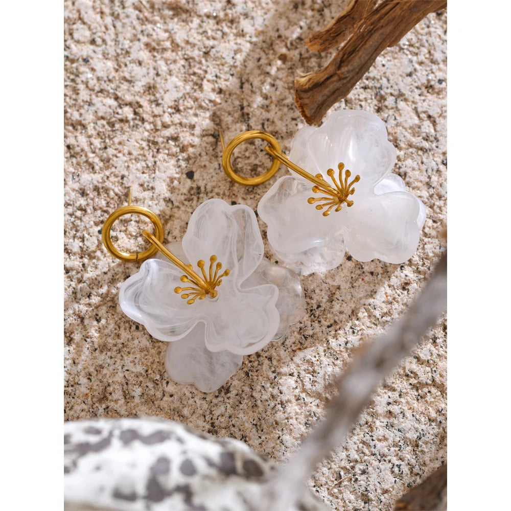 Bella Earrings 