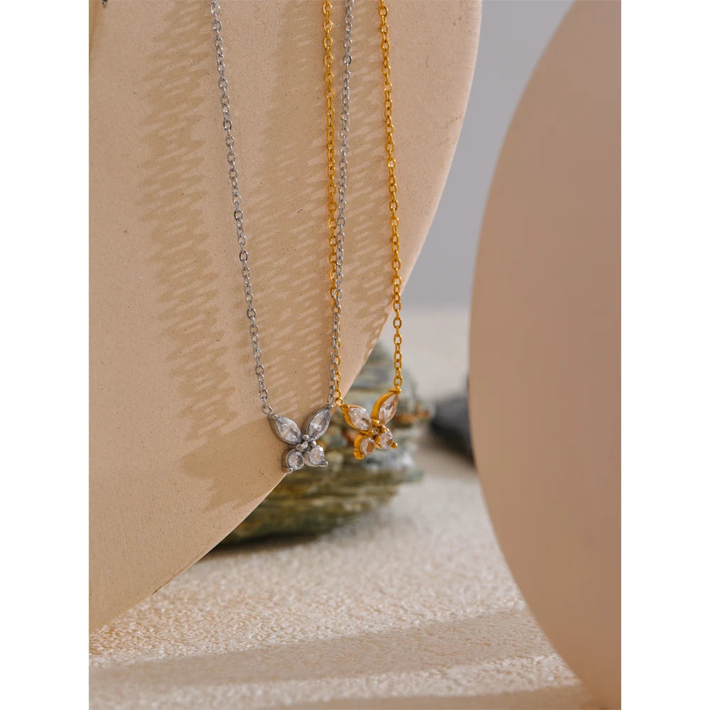 Elani Necklace 