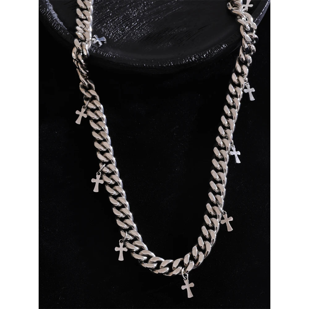 Chris Necklace 