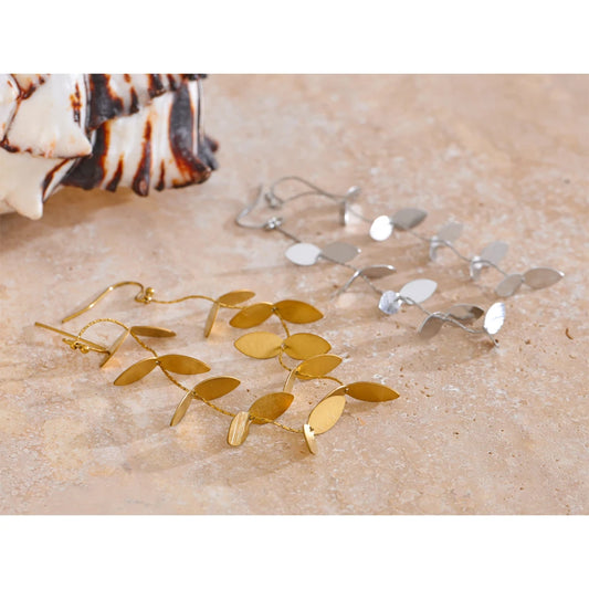 Daphne Earrings 